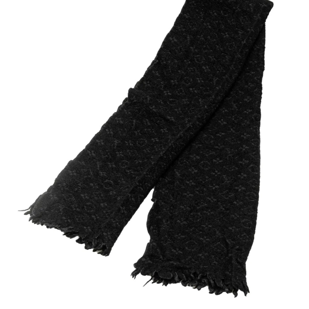 Louis Vuitton Monogram Black Scarf